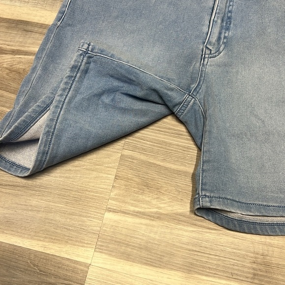 Parasuco blue denim shorts size 14 NWT - Picture 3 of 6